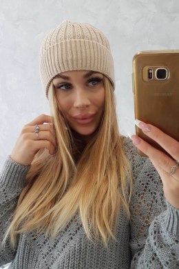 Czapka cienka Weronika K249 beżowa  