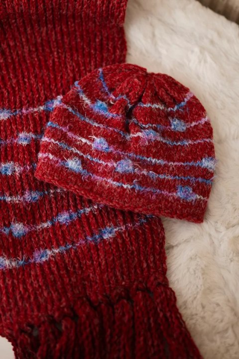 Komplet damski z szalem Anika K304 czerwony  