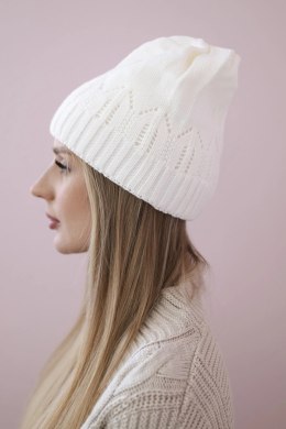 Czapka damska Irmina K333 biała  
