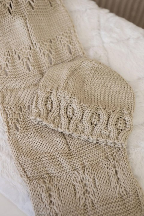 Komplet damski z szalem Adrianna K417 ciemny beżowy  