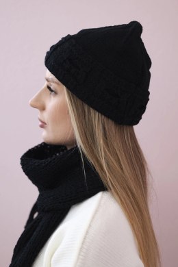 Komplet damski z szalem Julita K382 czarny  