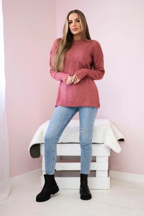 Sweter wkładany przez głowę z modnym splotem ciemno różowy Sweter wkładany przez głowę z modnym splotem ciemno różowy