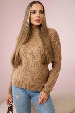 Sweter z ozdobnym splotem camelowy  