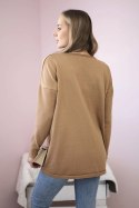 Sweter z kieszeniami z przodu camelowy  