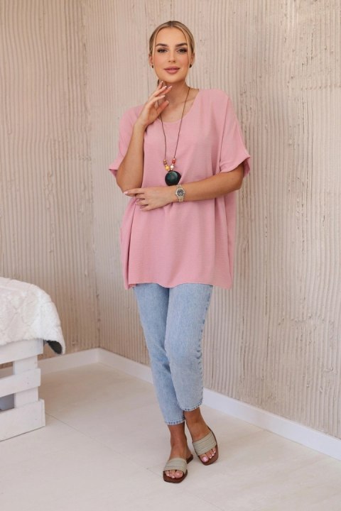 Bluzka oversize z wisiorkiem ciemno różowa Bluzka oversize z wisiorkiem ciemno różowa