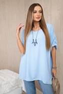 Bluzka oversize z wisiorkiem niebieski  