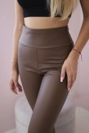 Spodnie legginsy ocieplane z eco skóry brązowe  