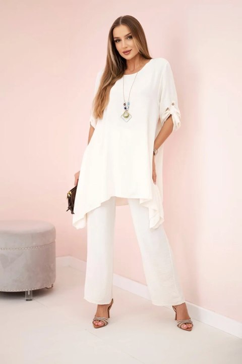 Komplet bluzka + spodnie z wisiorkiem jasny beżowy  