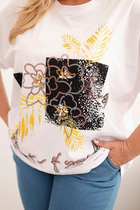 Bluzka damska bawełniana Plus Size z ozdobnym nadrukiem kwiatowym biały + żółty Bluzka damska bawełniana Plus Size z ozdobnym nadrukiem kwiatowym biały + żółty