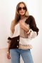 Sweter damski w paski z guzikami brązowy + camelowy  