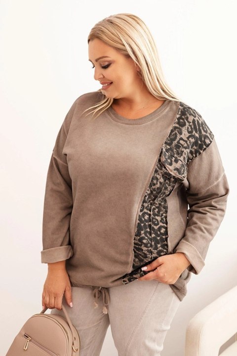 Bluza damska Plus Size z bawełną z lampasem panterka i troczkiem fango Bluza damska Plus Size z bawełną z lampasem panterka i troczkiem fango