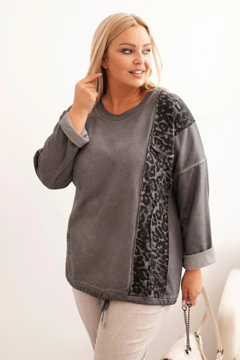 Bluza damska Plus Size z bawełną z lampasem panterka i troczkiem grafitowa Bluza damska Plus Size z bawełną z lampasem panterka i troczkiem grafitowa