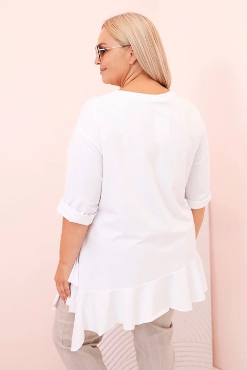 Bluzka damska Plus Size z bawełną z falbaną i rękawem podwijanym biała Bluzka damska Plus Size z bawełną z falbaną i rękawem podwijanym biała
