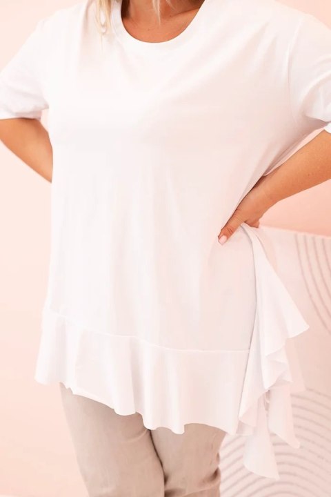 Bluzka damska Plus Size z bawełną z falbaną i rękawem podwijanym biała Bluzka damska Plus Size z bawełną z falbaną i rękawem podwijanym biała