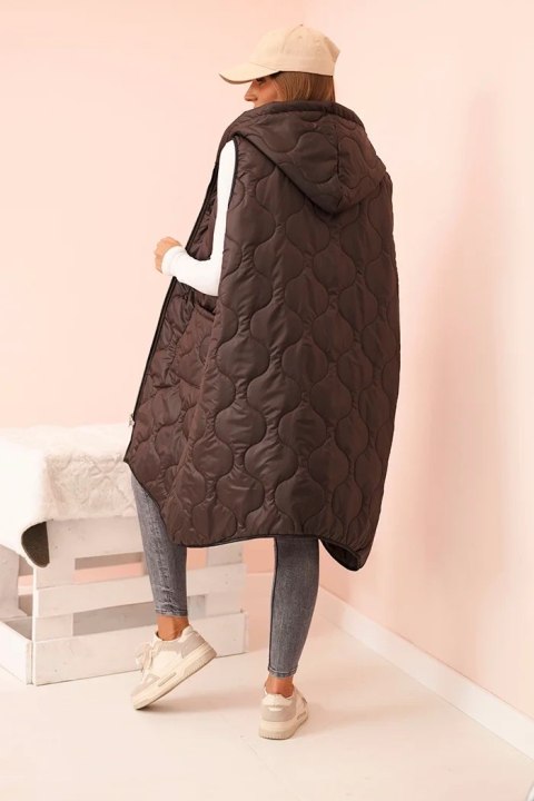 Kamizelka damska pikowana Plus Size z kapturem zapinana na zamek mocca Kamizelka damska pikowana Plus Size z kapturem zapinana na zamek mocca
