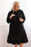 Sukienka damska Plus Size bawełniana z kapturem i falbaną czarna  
