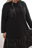 Sukienka damska Plus Size bawełniana z kapturem i falbaną czarna  