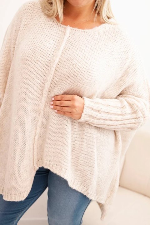 Sweter damski Plus Size z akrylem o luźnym kroju i rękawem 3/4 beżowy Sweter damski Plus Size z akrylem o luźnym kroju i rękawem 3/4 beżowy
