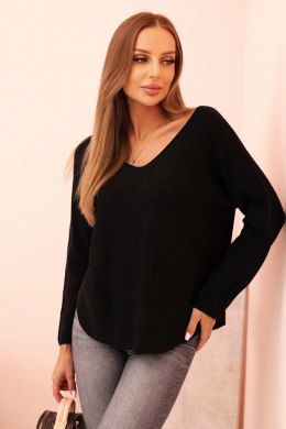 Sweter damski  z wiskozą z dekoltem w serek czarny  