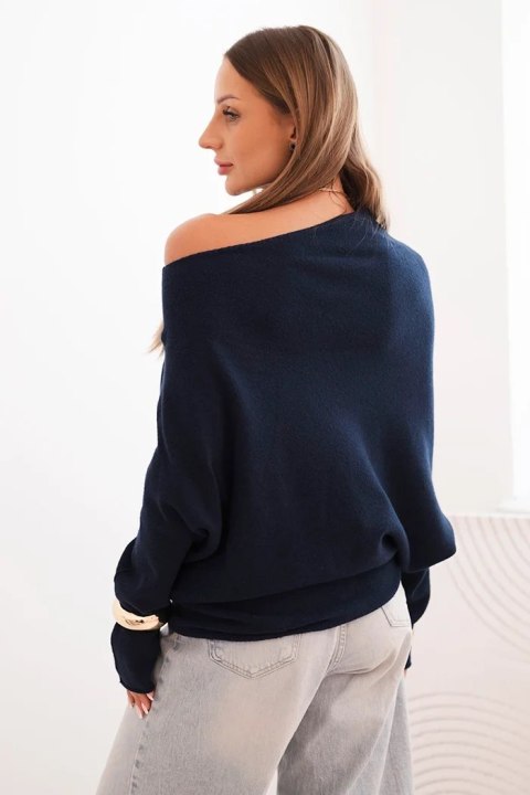 Sweter damski wiskozowy asymetryczny typu nietoperz granatowy Sweter damski wiskozowy asymetryczny typu nietoperz granatowy