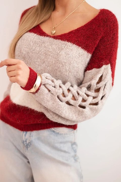 Sweter damski w pasy z warkoczami na rękawach z wełny bordowy + niebieski Sweter damski w pasy z warkoczami na rękawach z wełny bordowy + niebieski