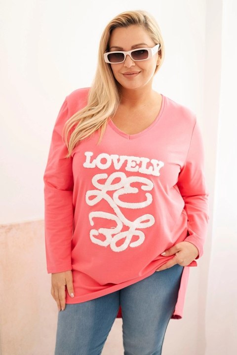 Bluzka damska Plus Size bawełniana z napisem i dekoltem V różowa Bluzka damska Plus Size bawełniana z napisem i dekoltem V różowa
