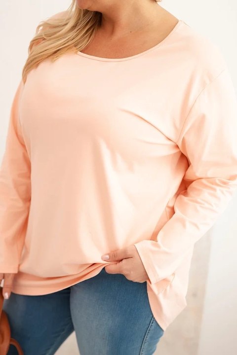 Bluzka damska Plus Size z dekoltem w łódkę morelowa Bluzka damska Plus Size z dekoltem w łódkę morelowa