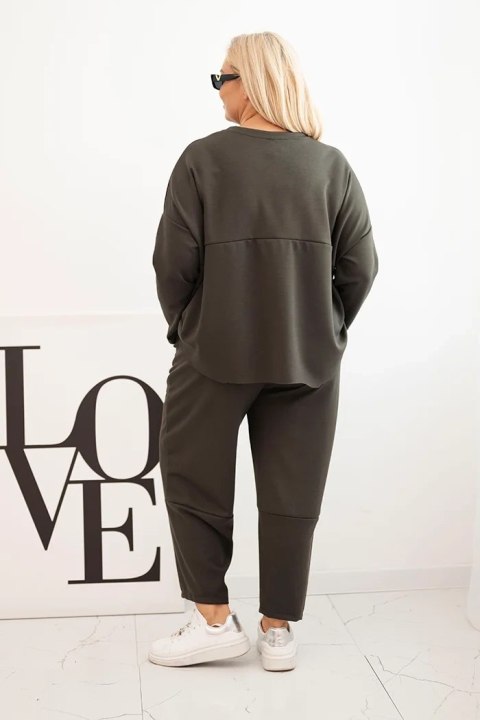 Komplet damski Plus Size masełko bluza i spodnie z kieszeniami khaki Komplet damski Plus Size masełko bluza i spodnie z kieszeniami khaki