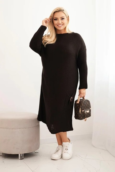 Sukienka swetrowa damska Plus Size z moherem oversize z kieszenią brązowa Sukienka swetrowa damska Plus Size z moherem oversize z kieszenią brązowa