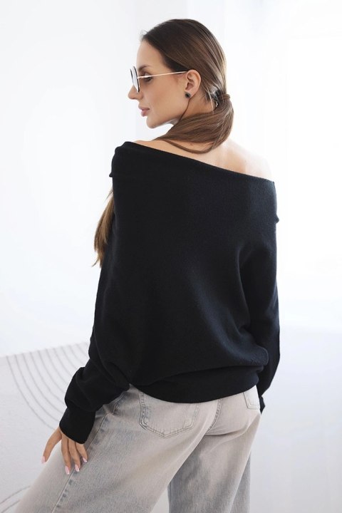 Sweter damski wiskozowy asymetryczny typu nietoperz czarny Sweter damski wiskozowy asymetryczny typu nietoperz czarny