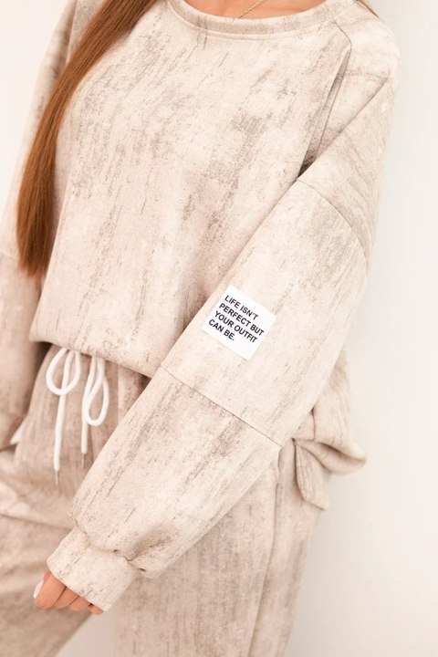Komplet dresowy damski oversize z wiskozy i z efektem sprania ciemny beżowy Komplet dresowy damski oversize z wiskozy i z efektem sprania ciemny beżowy