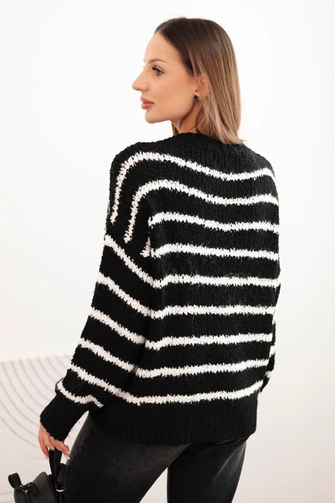 Sweter damski w paski z wełną o luźnym kroju czarny Sweter damski w paski z wełną o luźnym kroju czarny