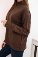 Sweter damski wiskozowy z prążkowanym półgolfem i luźnym fasonem brązowy