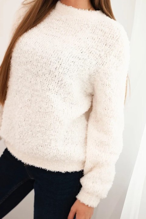 Sweter damski z miękkiego moheru ecru Sweter damski z miękkiego moheru ecru