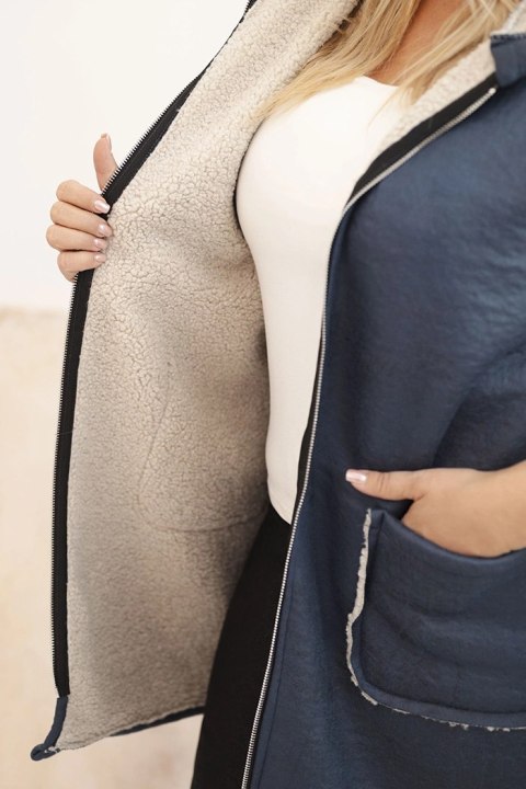 Kurtka damska Plus Size z kapturem i kieszeniami ocieplana barankiem jeansowa Kurtka damska Plus Size z kapturem i kieszeniami ocieplana barankiem jeansowa
