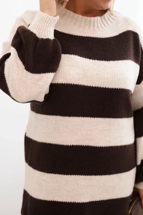 Sukienka damska swetrowa Plus Size w pasy camelowa