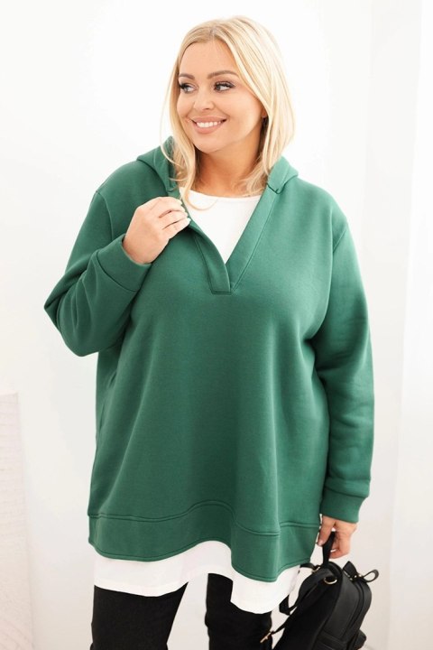 Bluza damska ocieplana Plus Size z kapturem i dekoltem w serek ciemno zielona Bluza damska ocieplana Plus Size z kapturem i dekoltem w serek ciemno zielona