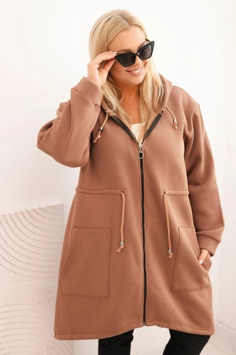 Bluza damska ocieplana Plus Size z kapturem i kieszeniami brązowa Bluza damska ocieplana Plus Size z kapturem i kieszeniami brązowa