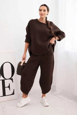 Komplet damski dresowy z grubszego materiału z szerokimi nogawkami brązowy