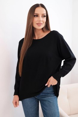 Sweter damski z dłuższym tyłem i tłoczoną gwiazdą czarny