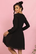 313-17 ISABELLE Polska plisowana sukienka z długim rękawem i dekoltem - CZARNA