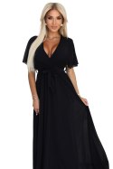 545-5 Długa sukienka z plisowanym dekoltem i wiązaniem - CZARNA