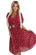 604-1 Zmysłowa sukienka w białe groszki z kopertowym dekoltem i ozdobnym paskiem - bordowa