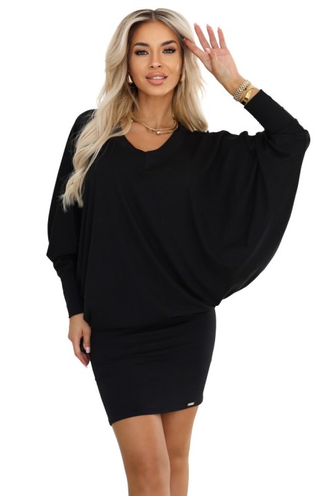402-10 Wygodna sukienka nietoperz z długim rękawkiem - czarna