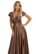 411-14 CRYSTAL satynowa długa suknia z dekoltem - mocha mousse
