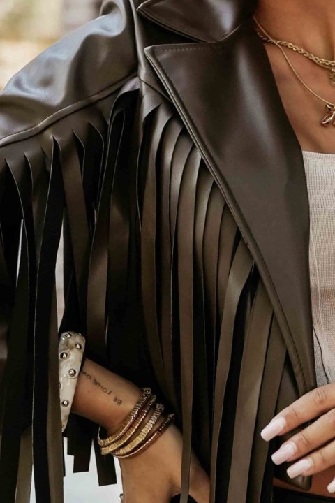 624-4 Krótka kurtka z frędzlami z miękkiej eco skóry - czekoladowa