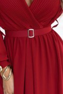 639-1 Elegancka plisowana sukienka maxi z paskiem i kopertowym dekoltem - bordowa