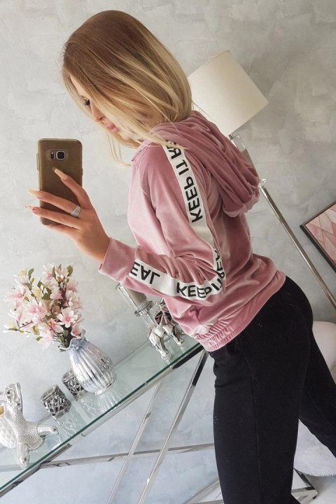 Bluza welurowa z kapturem pudrowy róż