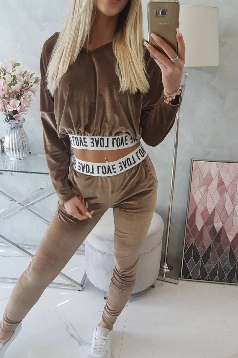 Komplet welurowy z kapturem brązowy