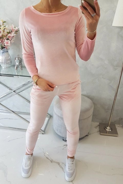 Komplet welurowy z marszczeniem z tyłu pudrowy róż